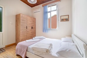 3 dormitoris, planxa i posts de planxar, wifi gratuïta i roba de llit 