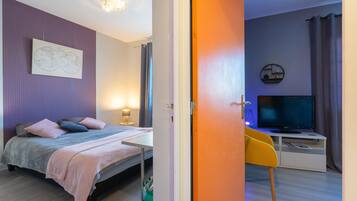 2 habitaciones, tabla de planchar con plancha y wifi gratis