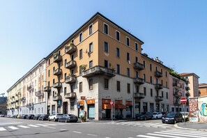 Exterior - Apartment 'Appartamento Martini' with Balcony, Wi-Fi and Air Conditioning (Milano)