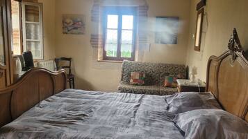 2 makuuhuonetta, ilmainen Wi-Fi, vuodevaatteet