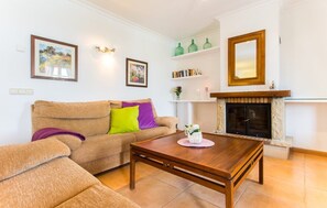 TV, fireplace, table tennis