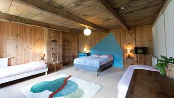 2 bedrooms, free WiFi, bed sheets