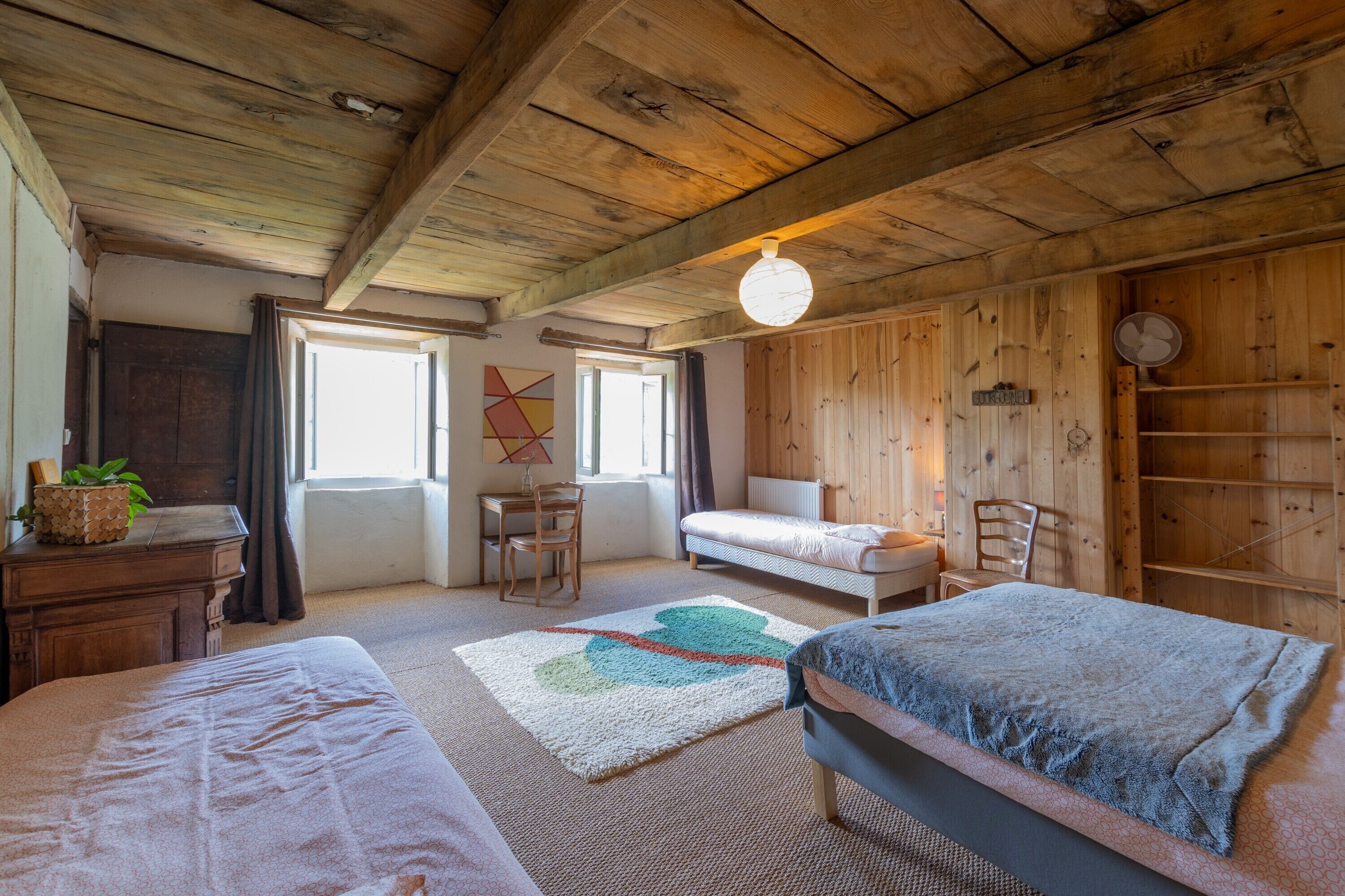 2 間睡房、免費 Wi-Fi、床單