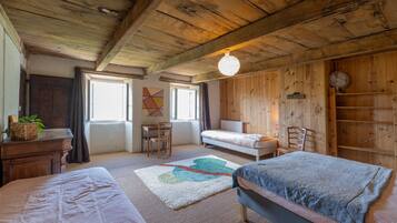 2 chambres, Wi-Fi gratuit, draps fournis