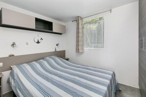 2 chambres, fer et planche à repasser, Wi-Fi
