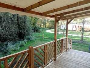 Property grounds - Mobile Home 'Mobil Home Piriac Détente Boisée' with Private Terrace and Private Garden (Piriac-sur-Mer)