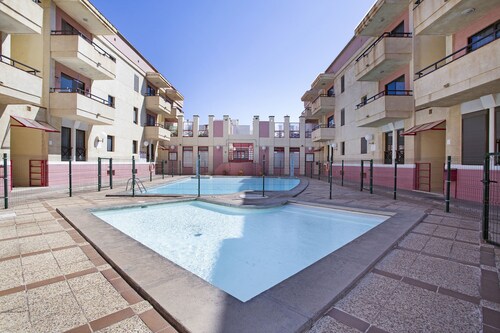 Appartement de vacances 'Apartamento Con Piscina Arinaga' avec piscine partagée et Wi-Fi