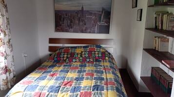 2 Schlafzimmer, Bügeleisen/Bügelbrett, WLAN, Bettwäsche