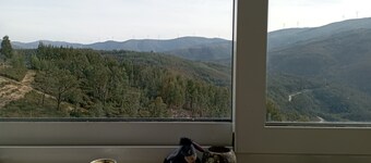 Country House 'Refúgio Da Montanha' with Mountain View, Private Terrace and Private Garden