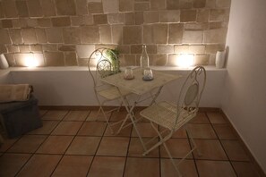 Dining - Antica Dimora Pugliese nei Pressi Dell'aeroporto e Porto di Bari con Patio Relax (Bari)