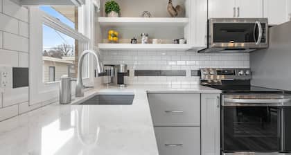 1216 Lambeau Field Luxe