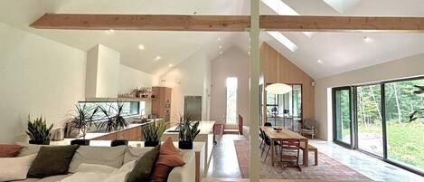 Téléviseur connecté, foyer, imprimante