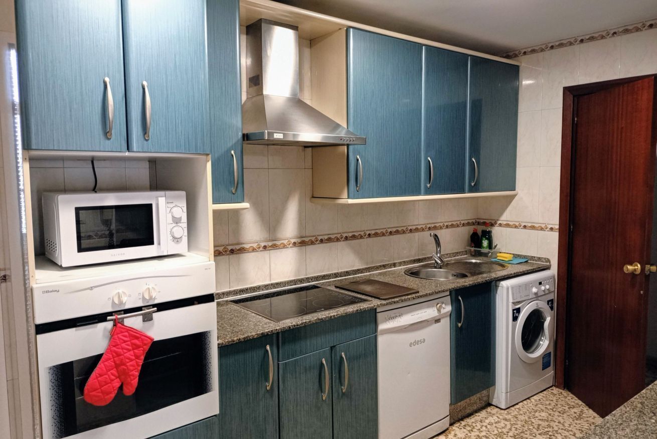 Micro-ondas, fogão, cooktop, lava-louças