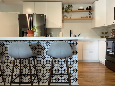 Modern 4 BED/3 BATH Newly Renovated Home