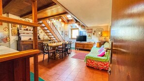 TV - Appartamento Statuto - Affitti Brevi Italia (Bardonecchia)