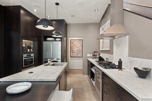 Ofen, Herdplatte, Geschirrspüler