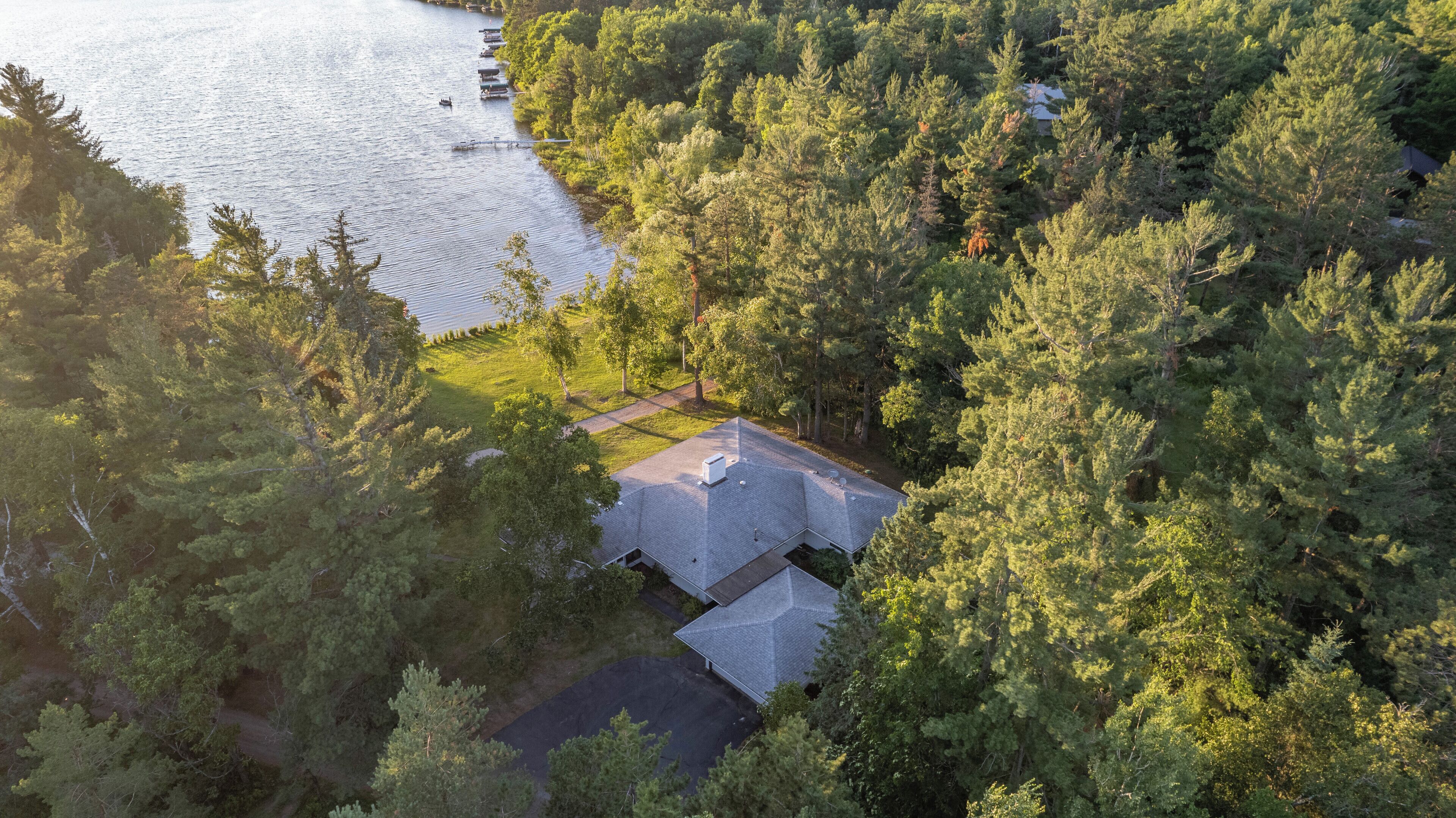 Sunset Bay | On the Lake Getaway