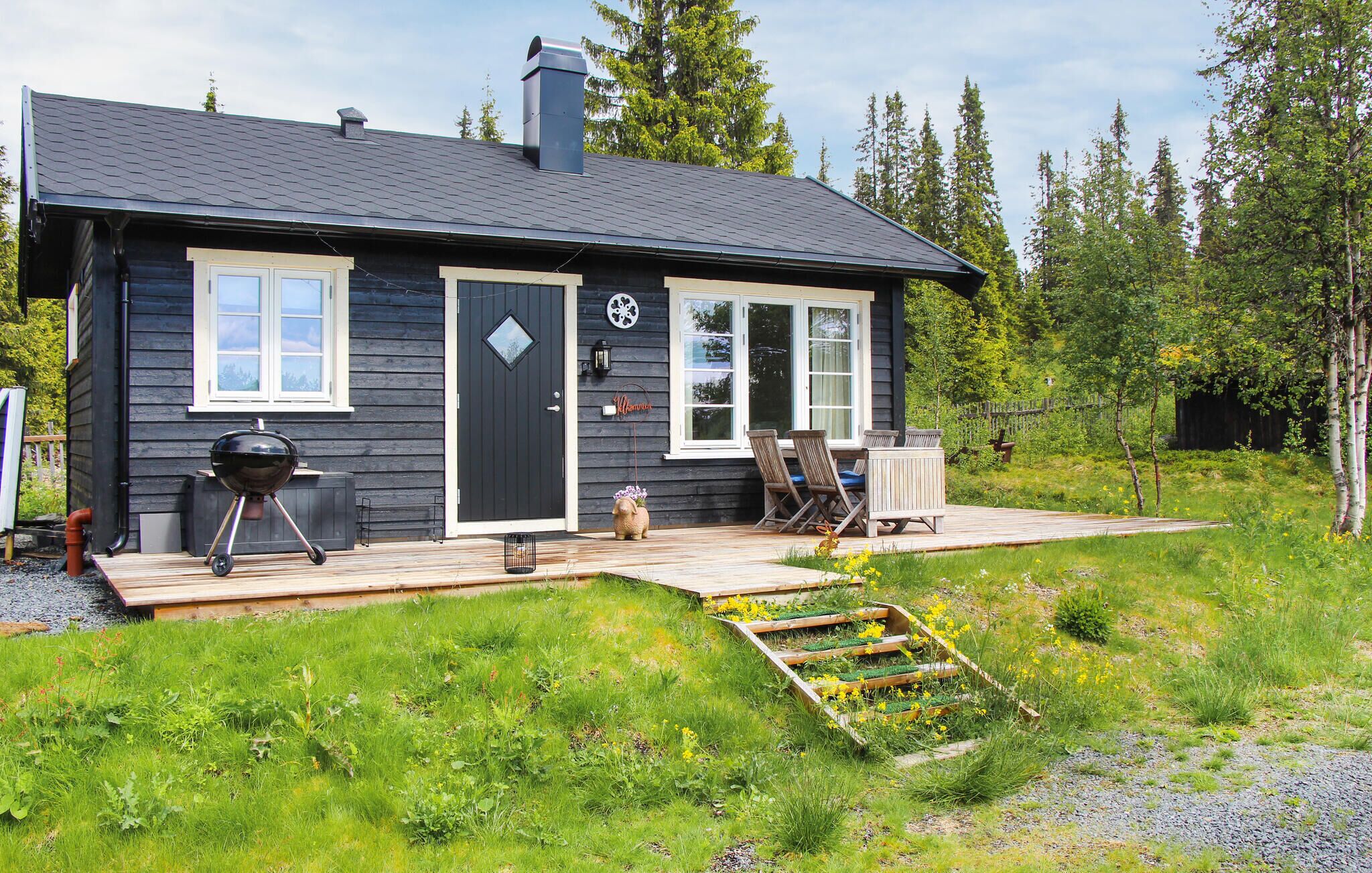 المنشأة من الخارج