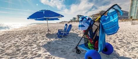 Beach nearby, sun-loungers, beach towels