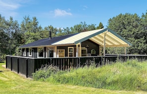 Exterior - Cozy home in Jerup with WiFi (Jerup)