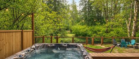 Bain à remous extérieur