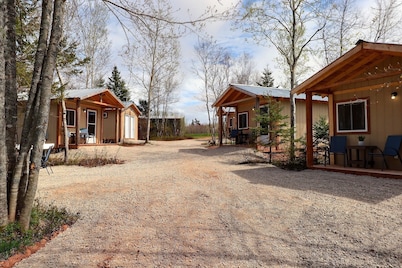 Cabin #1 centrally located to beaches, golfing and the Confederation Trail!