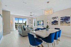 Interior - Blue Suede Townhome in Reunion Resort (Kissimmee)