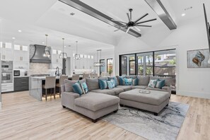 Smart-TV, Stereoanlage