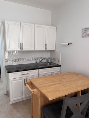 Uklassifisert bilde, 5 av 9, knapp