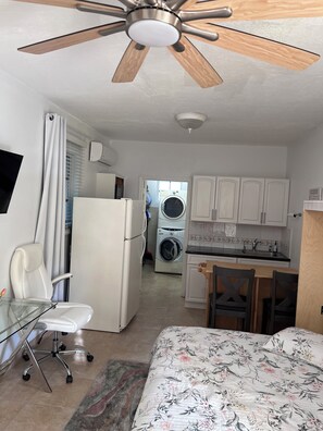 Uklassifisert bilde, 2 av 9, knapp