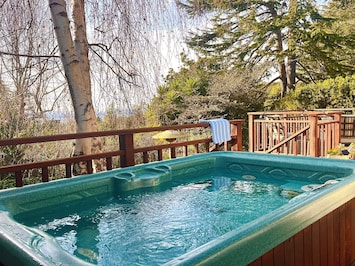 Bain à remous extérieur