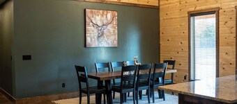 Cozy Lodge at Ward Creek Ranch close to interstate and wedding venues. 
