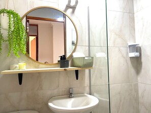 Hair dryer, towels, soap, shampoo - Amazing, Cozy, Near Beach and Bahia (Cartagena de Indias)