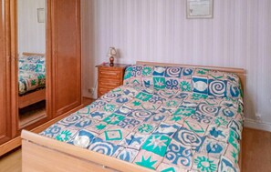 3 Schlafzimmer, Reisekinderbett, BettwÀsche