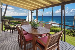 Outdoor dining - Poipu Kai Hale, Poipu's Hidden Gem (Koloa)