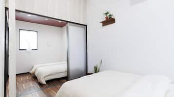 3 bedrooms, desk, free WiFi, bed sheets