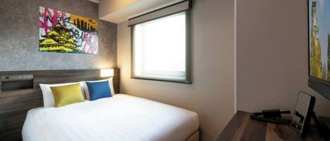 1 bedroom, desk, free WiFi, bed sheets