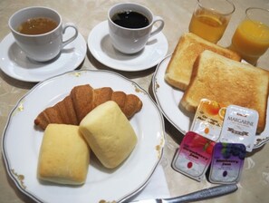 Free breakfast