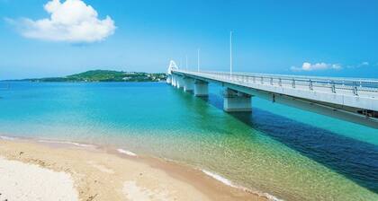 emma green / Kunigamigun Okinawa