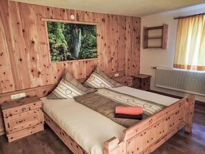 6 bedrooms, Internet