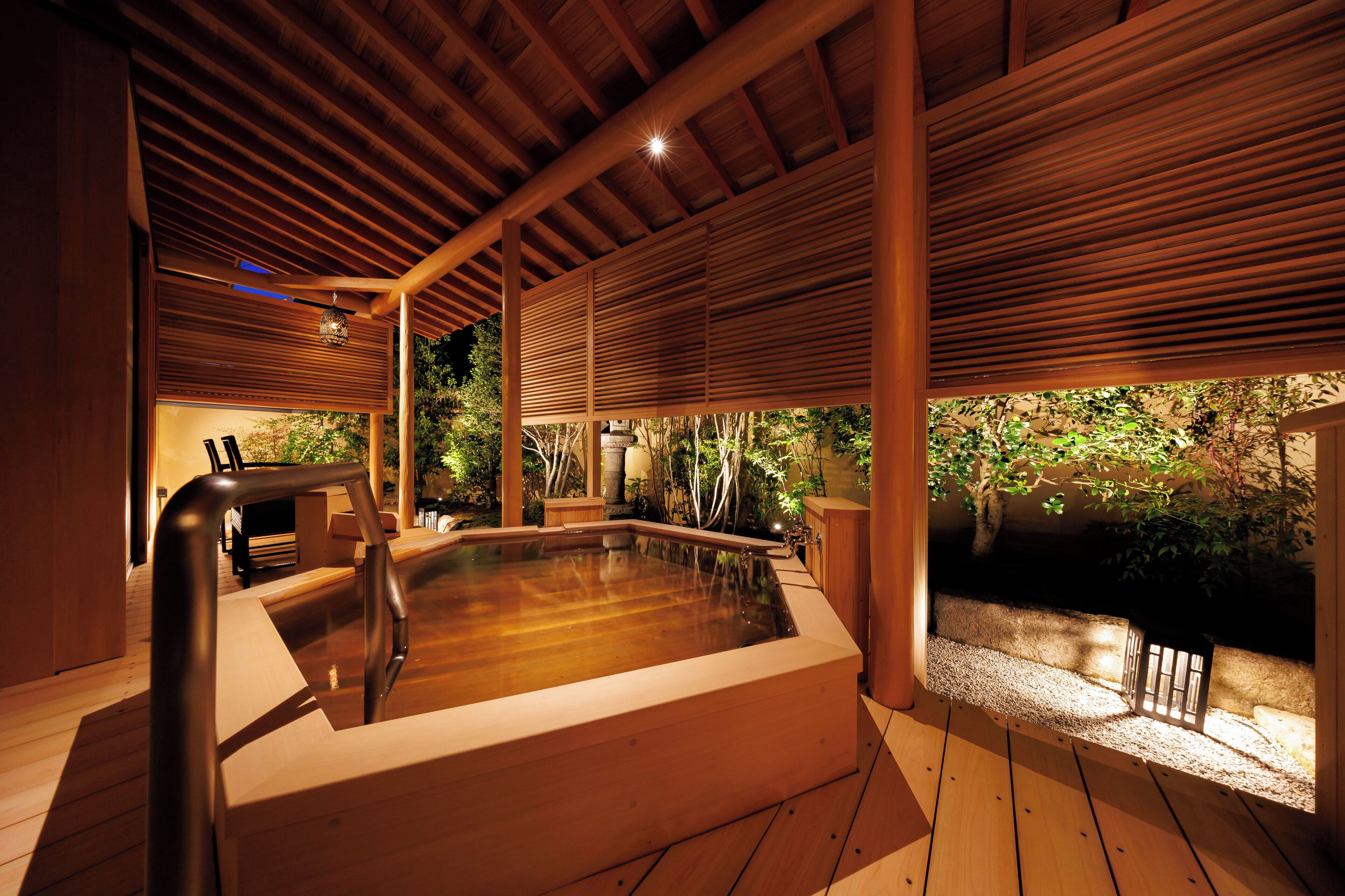 [Hagi] Japanese-style room with open-air hot spring bath (non-smoking) | Individually decorated, individually furnished, desk, free WiFi