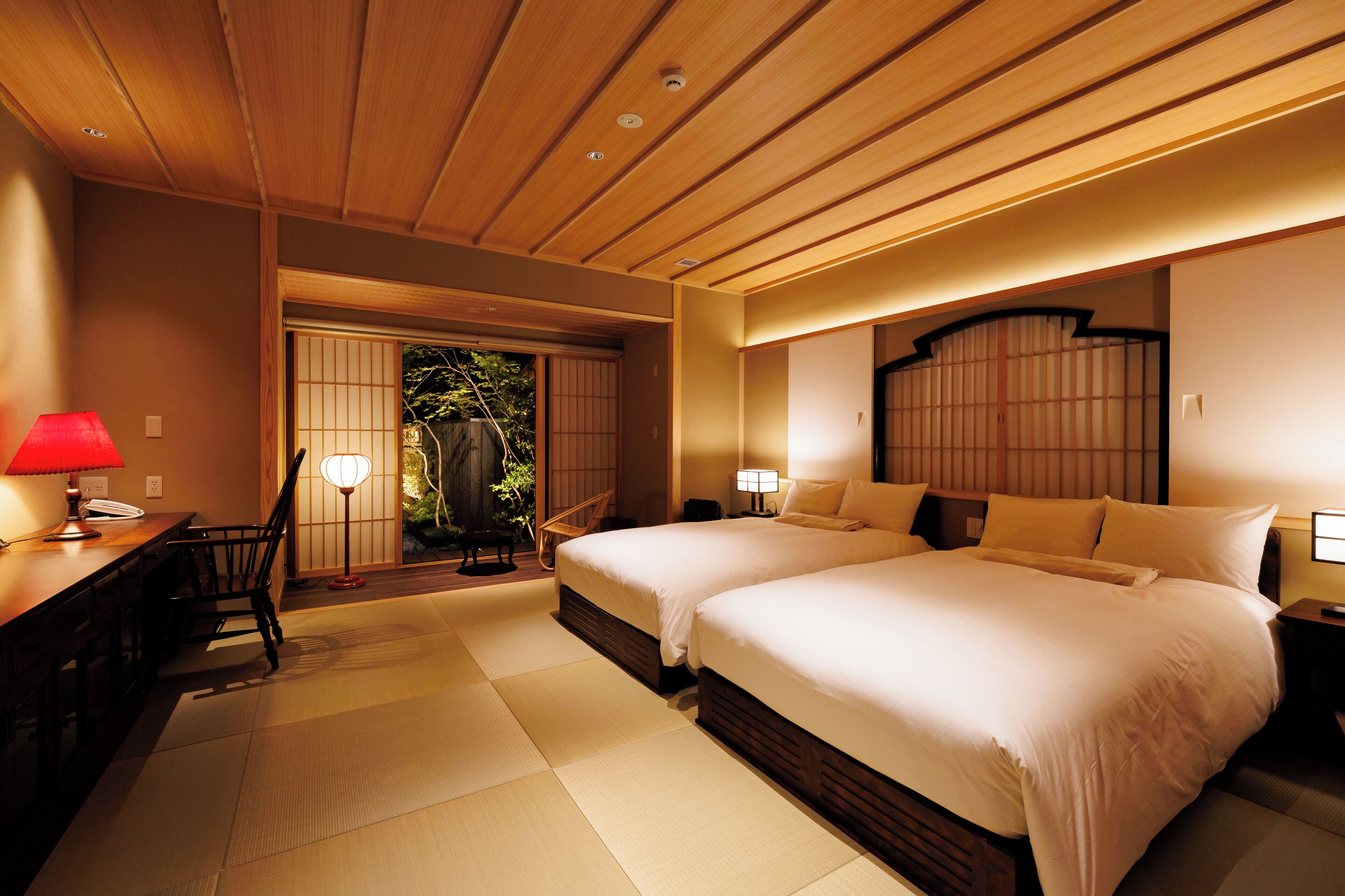 [Komakusa] twin beds room with open-air hot spring bath (non-smoking) | Individually decorated, individually furnished, desk, free WiFi