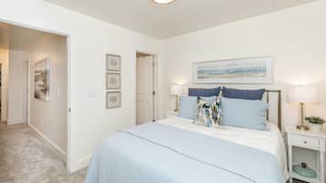 2 bedrooms, desk, free WiFi, bed sheets