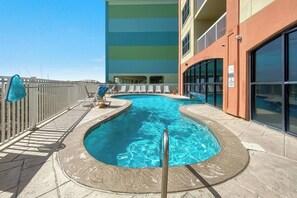 Indoor pool, outdoor pool - Beach Condo with King Bed, private beach, and heated pool (Orange Beach)