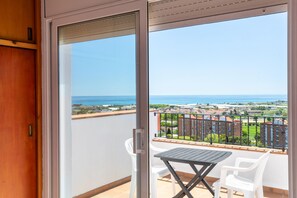 Interior - PANORAMIC SANTA SUSANNA, Villa with private pool (Santa Susanna)