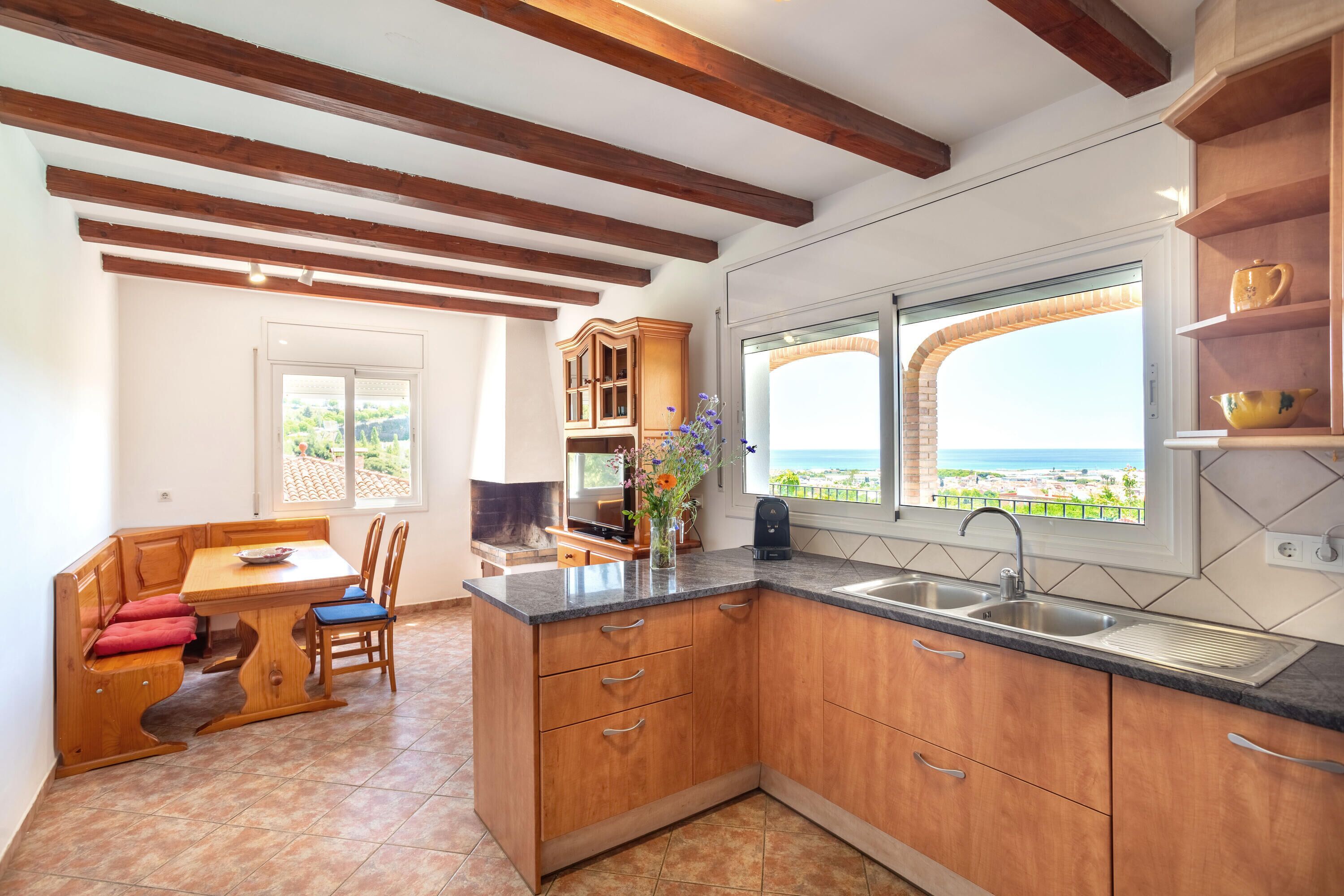 Réfrigérateur, micro-ondes, four, lave-vaisselle