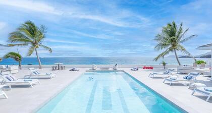 La Perla Estate - 7 BR Luxury Beachfront Villa With Utmost Privacy