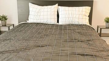 1 chambre, fer et planche Ă repasser, Wi-Fi, draps fournis