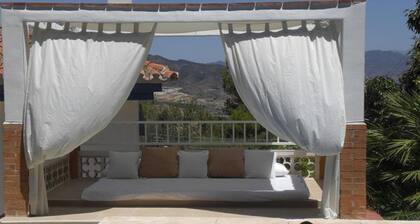 Tess Villa Ellen Maria