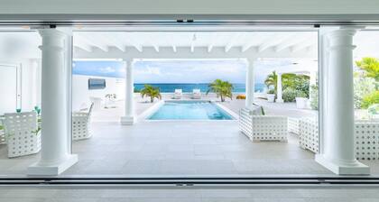 La Perla Bianca - 1 BR Beachfront Luxury Villa Offering Utmost Privacy